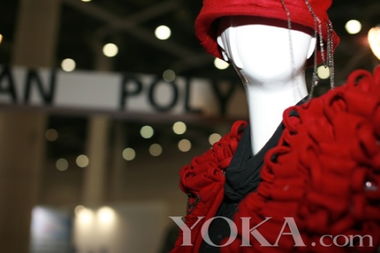 大连国际服装纺织品博览会特色展位夺目抢镜